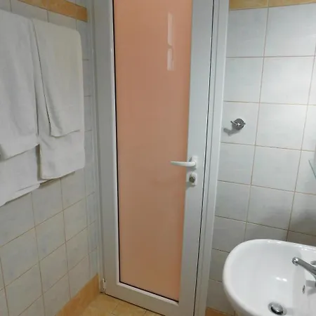 Agios Nikolaos Hotel *