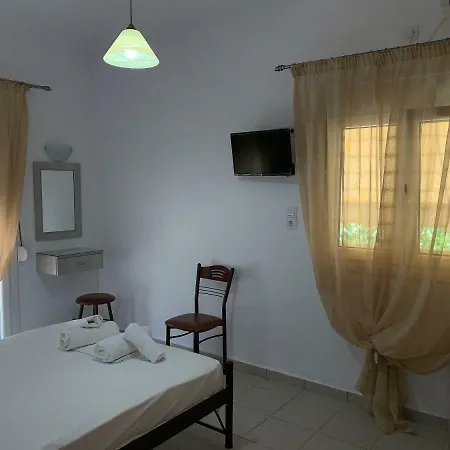 Agios Nikolaos Hotel *